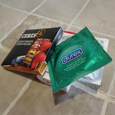 BUSTINA CON CONDOM 64DUO