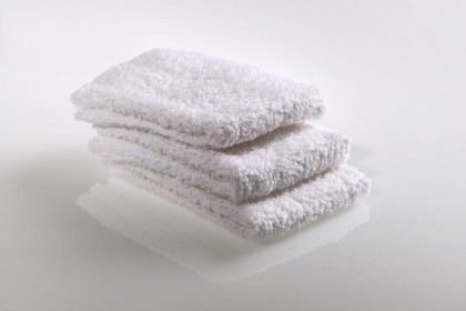 Salvietta Umidificata Luxury in Spugna di Cotone – Riutilizzabile e Personalizzabile