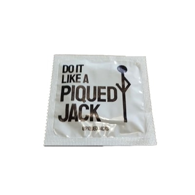 Immagine di preservativi personalizzati con loghi e slogan offerti da BestPromotion, un'opzione intrigante per promuovere il vostro marchio in modo malizioso e sostenere la salute secondo le raccomandazioni dell'Organizzazione Mondiale della Sanità.