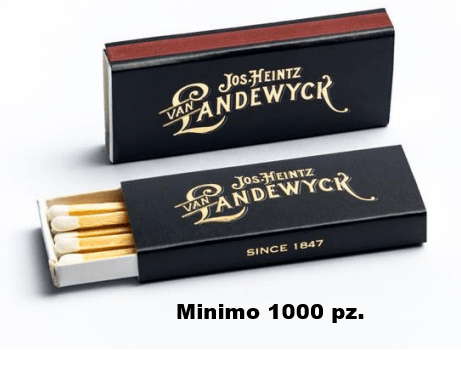 Scatolina dalle dimensioni 56x24x7 mm contenente 10 fiammiferi di tipo svedese. Personalizzabile con la scelta del colore della capocchia, questa soluzione compatta e funzionale è il gadget promozionale ideale per distinguere la tua marca con stile e praticità.